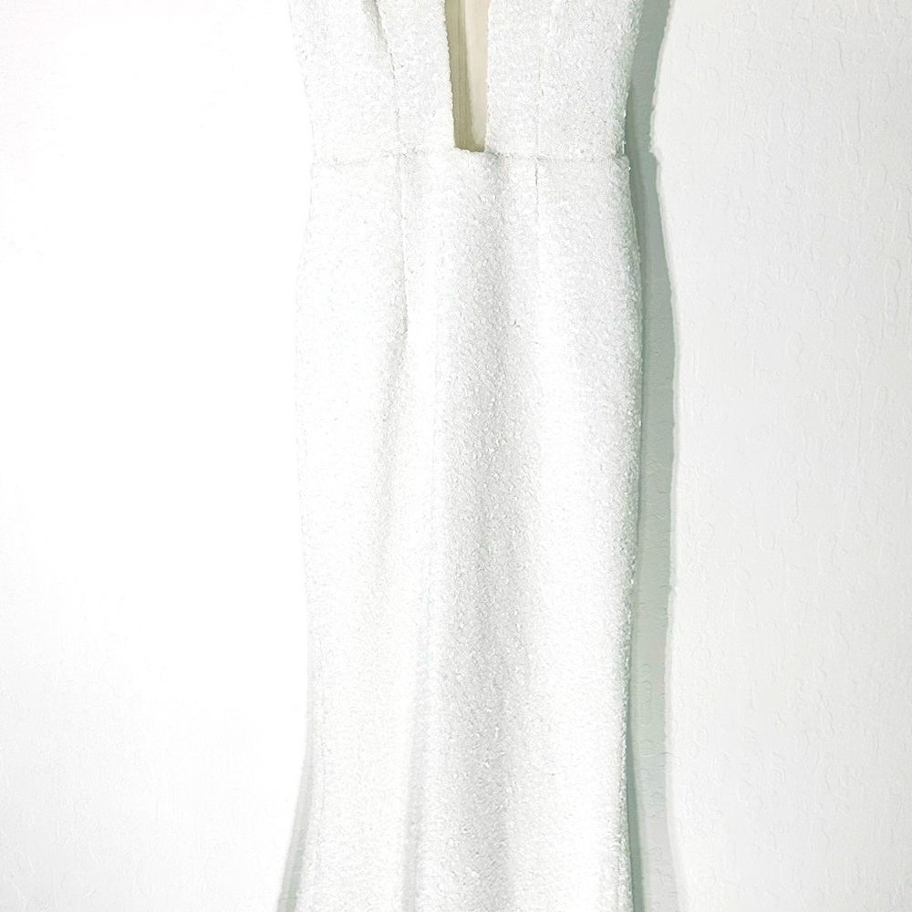 Maxi dress, beautiful, pearl color.